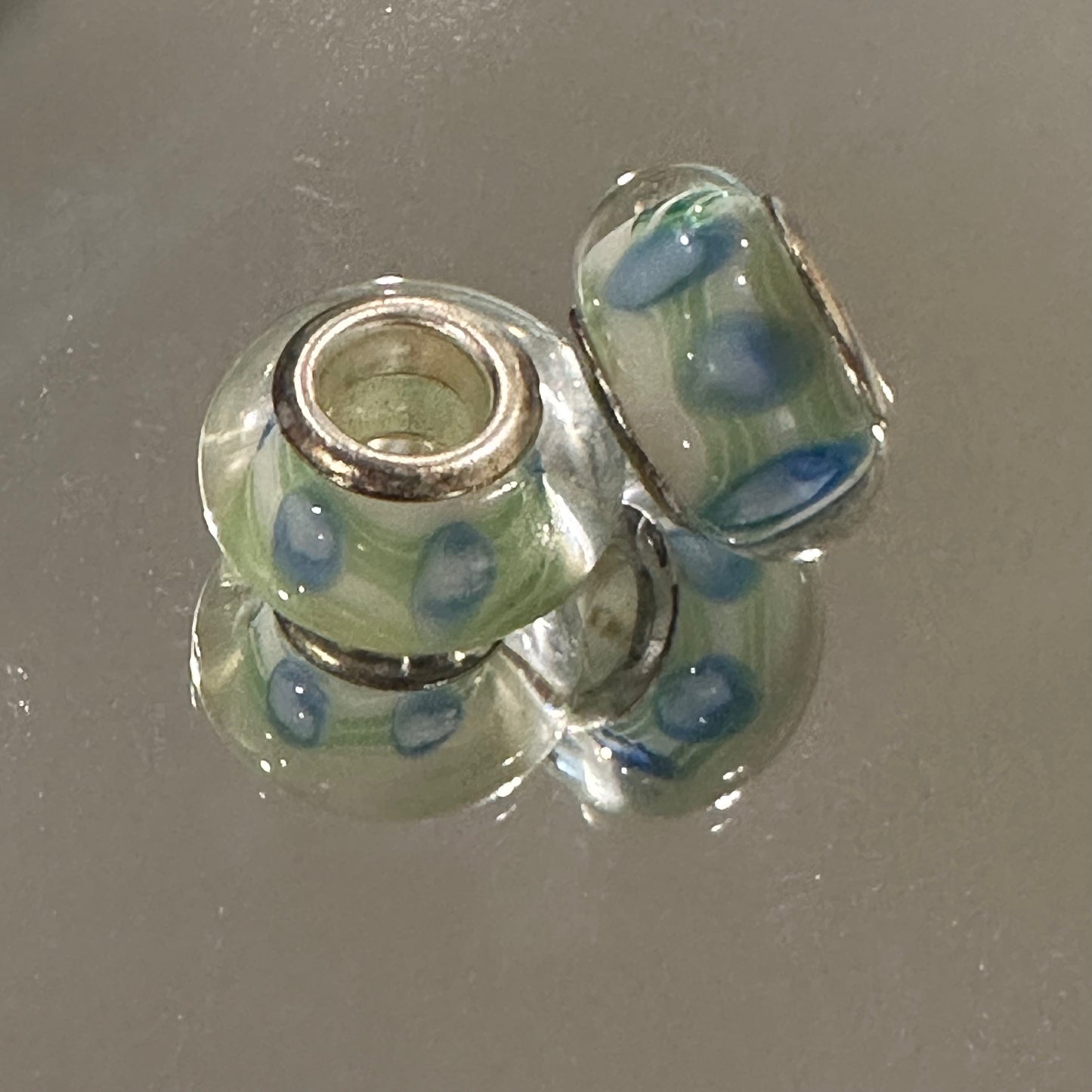 Beads - Green and Blue Wallpaper